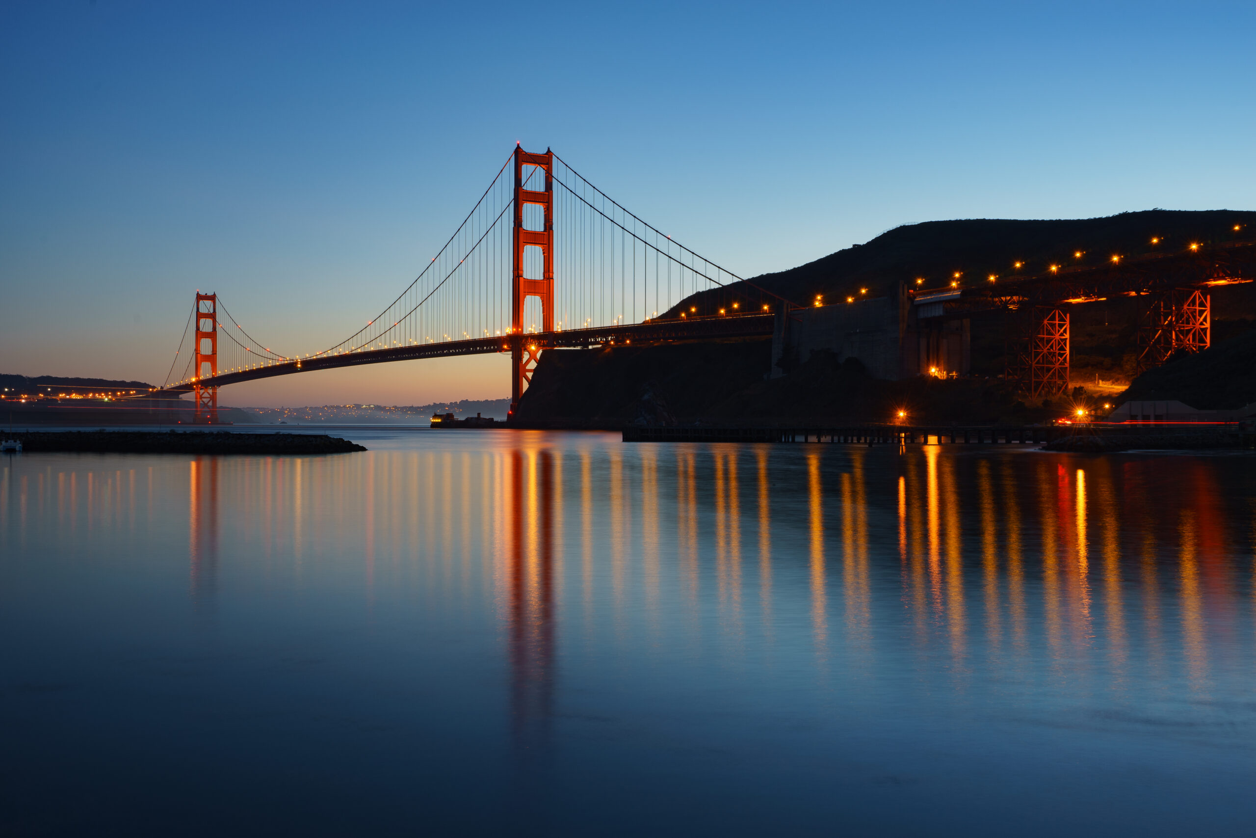 Visual of need to build bridges to support negotiations with software license audits