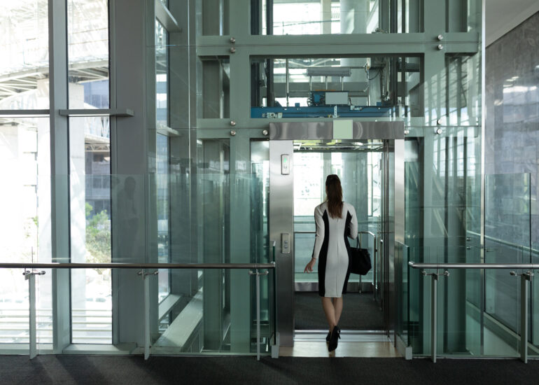FREE IT Buyers Guide for Software, SaaS, and Cloud Negotiations