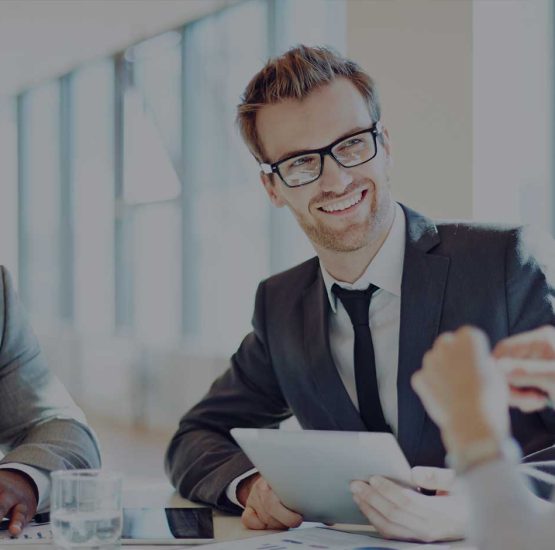 Stakeholders using a technology negotiation framework for IT and SaaS deals
